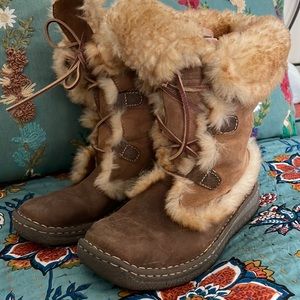 Cool Born leather shearling lace up Nome boots 7